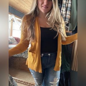 Women’s cardigan - color: mustard - size: medium